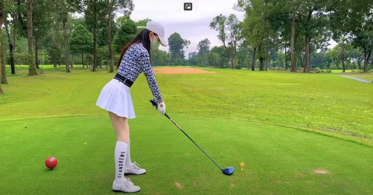 Theo chân Hương Giang đến một buổi chơi Golf, chi phí thực sự là bao nhiêu? - ảnh 7