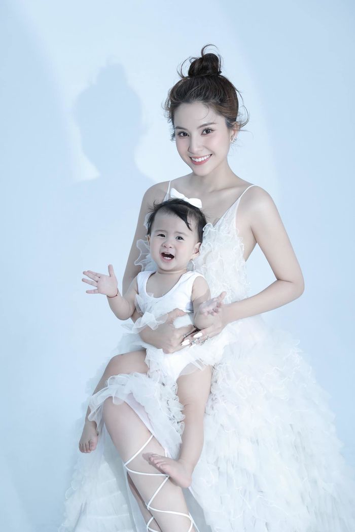 Bé Sol chào đời vào ngày 1/4/2021, hiện đã hơn 1 tuổi và ở với mẹ Thiên An cùng nhà ngoại