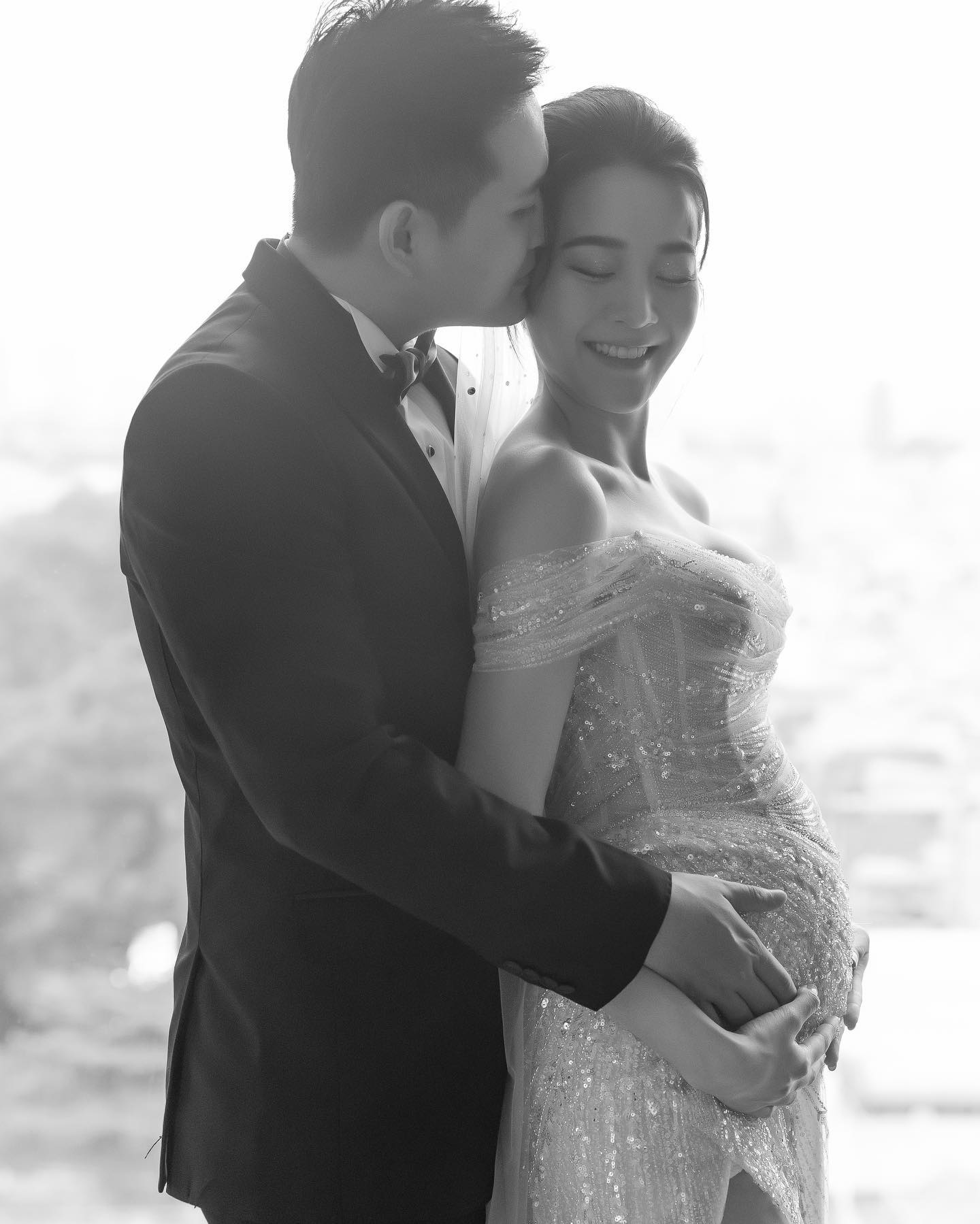 Karen Nguyễn thông báo mang thai con đầu lòng ngay sau lễ cưới