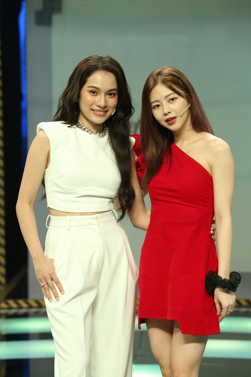 Liz Kim Cương và Sara Lưu có mối quan hệ vô cùng thân thiết