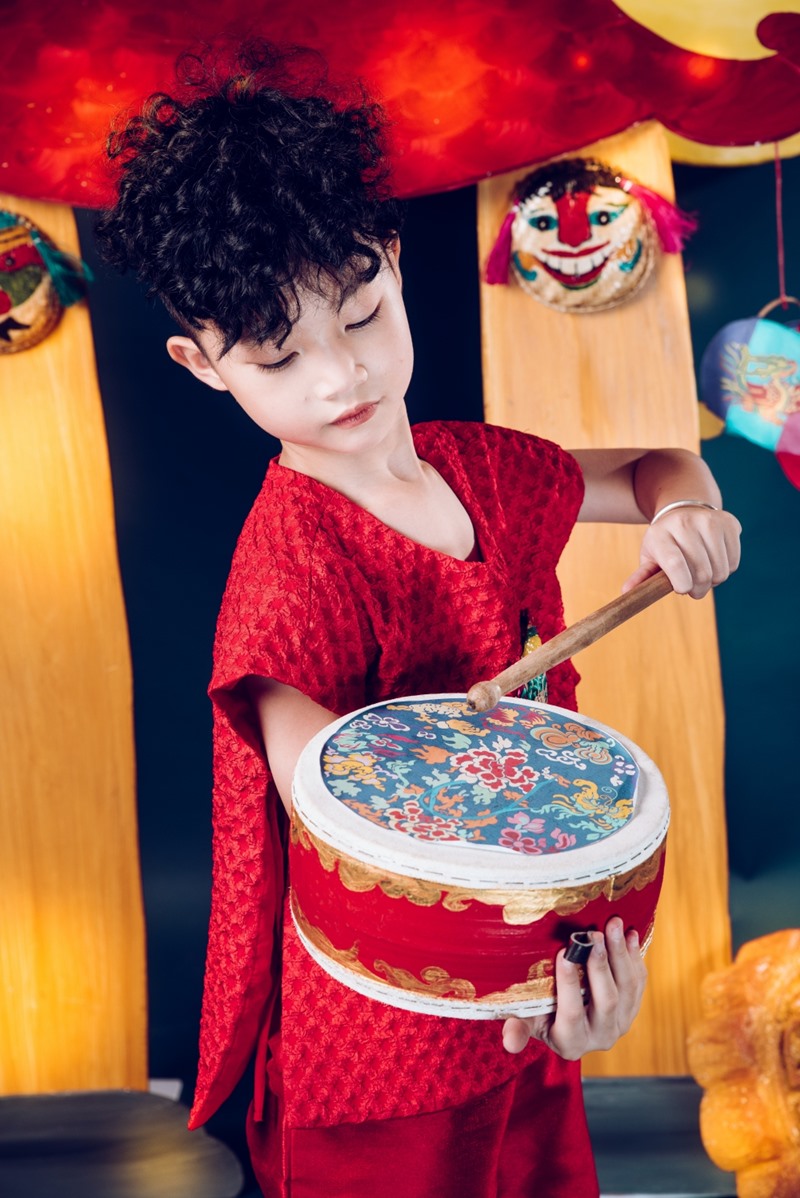 Phong Thiên được nhiều người đánh giá là gương mặt “vàng” của làng thời trang trẻ em Việt Nam