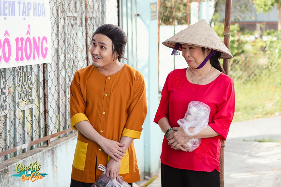Huỳnh Lập khiến khán giả “vừa khóc vừa cười” trong phim hài Tết ‘Cậu Út cậu con Cúc’ - ảnh 2
