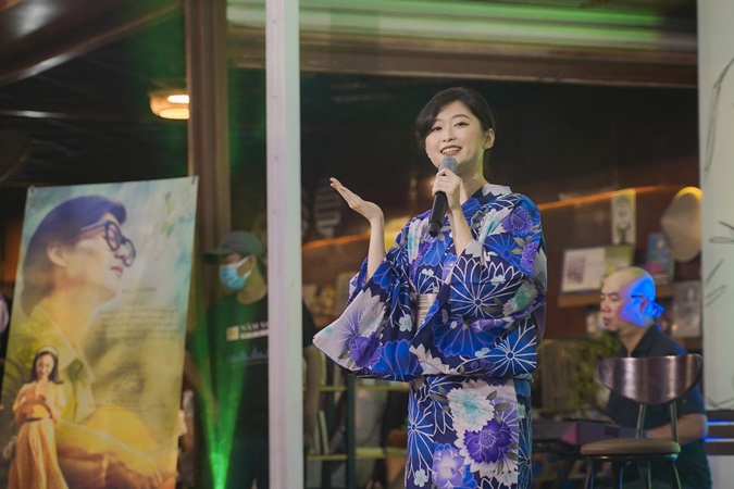 Hai nàng thơ Michiko và Thanh Thúy lần đầu lộ diện trong đêm nhạc tưởng nhớ Trịnh Công Sơn