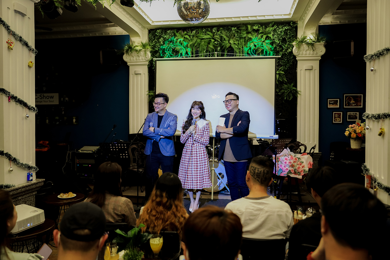 Hoà Minzy chốt hạ năm 2020 bằng sản phẩm âm nhạc kết hợp cùng nhạc sĩ Nguyễn Minh Cường