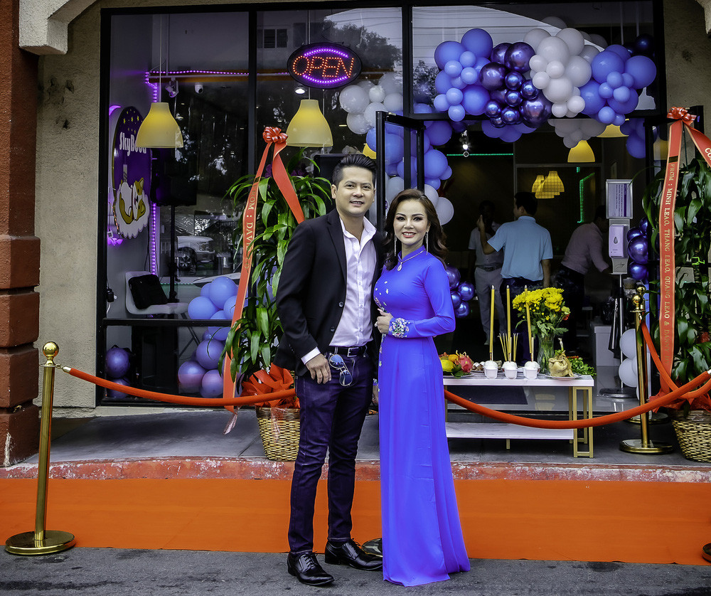 Diễn viên Hoàng Anh bảnh bao xuất hiện tại sự kiện đêm nhạc của Hoa hậu Ninh Nguyễn