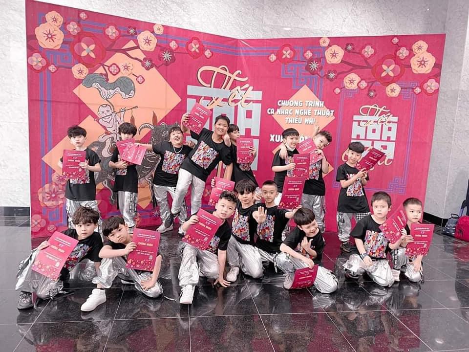 Hotboy nhí 8 tuổi có tài nhảy hiphop không thể chê được ghi danh 'Super idol kids' - ảnh 3