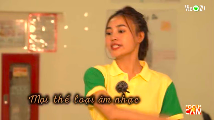 Nữ thần CLB Âm nhạc Lan Ngọc trổ tài hát mọi nơi mọi lúc siêu lầy trong Running Man Vietnam
