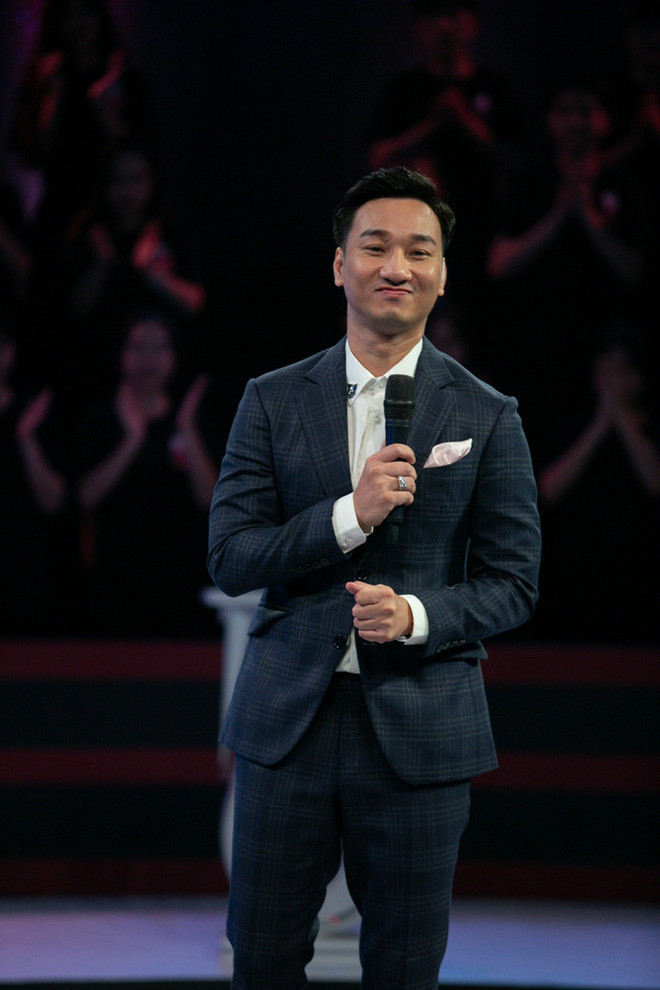 Thành Trung tiếp tục làm MC chương trình thực tế về việc làm Cơ hội cho ai mùa 3