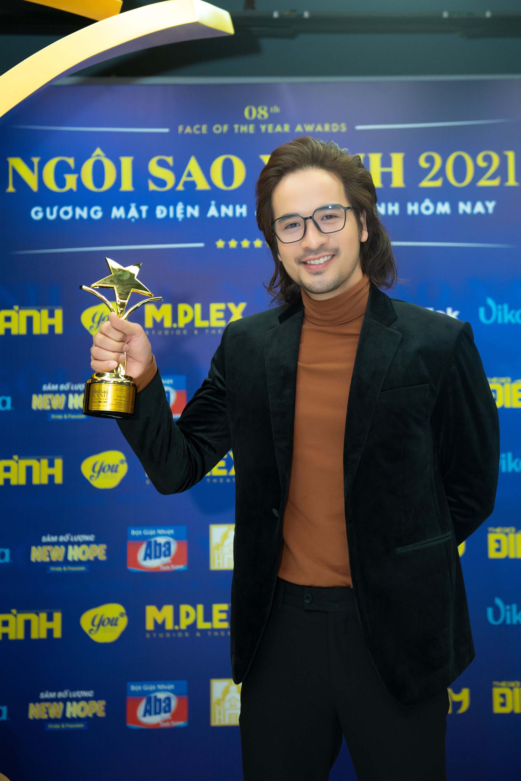 Đoàn Minh Tài giành giải Nam  diễn viên truyền hình được yêu thích nhất giải thưởng Ngôi sao xanh lần 8 