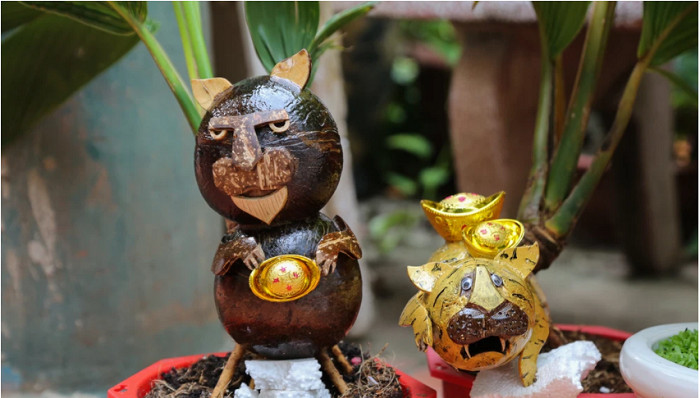 Loạt bonsai  dừa tạo hình linh vật hổ năm Nhâm Dần 2022 có 'ánh mắt phán xét' gây sốt - ảnh 9