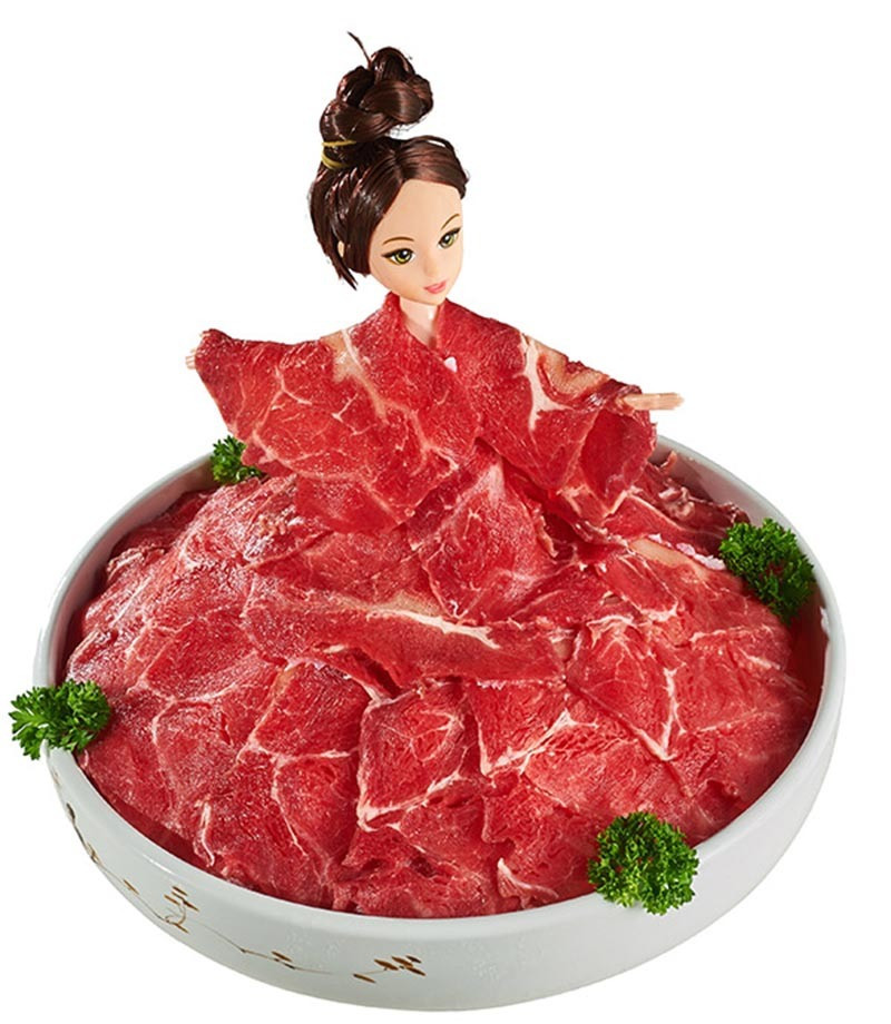 Quà 8/3 thiết thực: Làm hoa hồng bằng thịt bò, trái cây, có thể ăn được, tẩm bổ sức khỏe