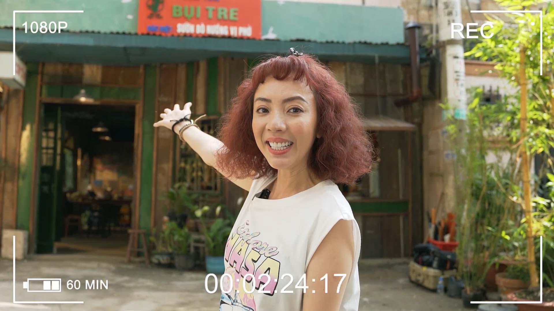 Thu Trang quay vlog bật mí chức danh hoành tráng của đội ngũ bán cơm trong Nghề Siêu Dễ - ảnh 2