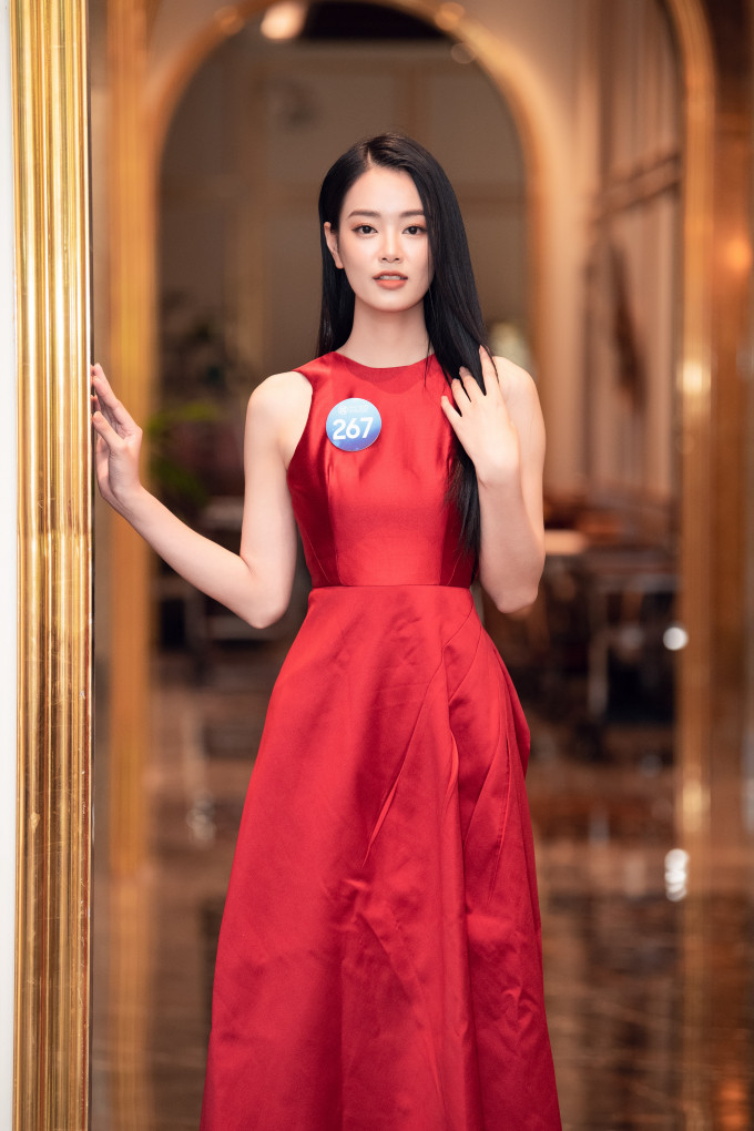 Nam Em tự nhận mình tuổi già sức yếu khi thi Miss World Vietnam - ảnh 10