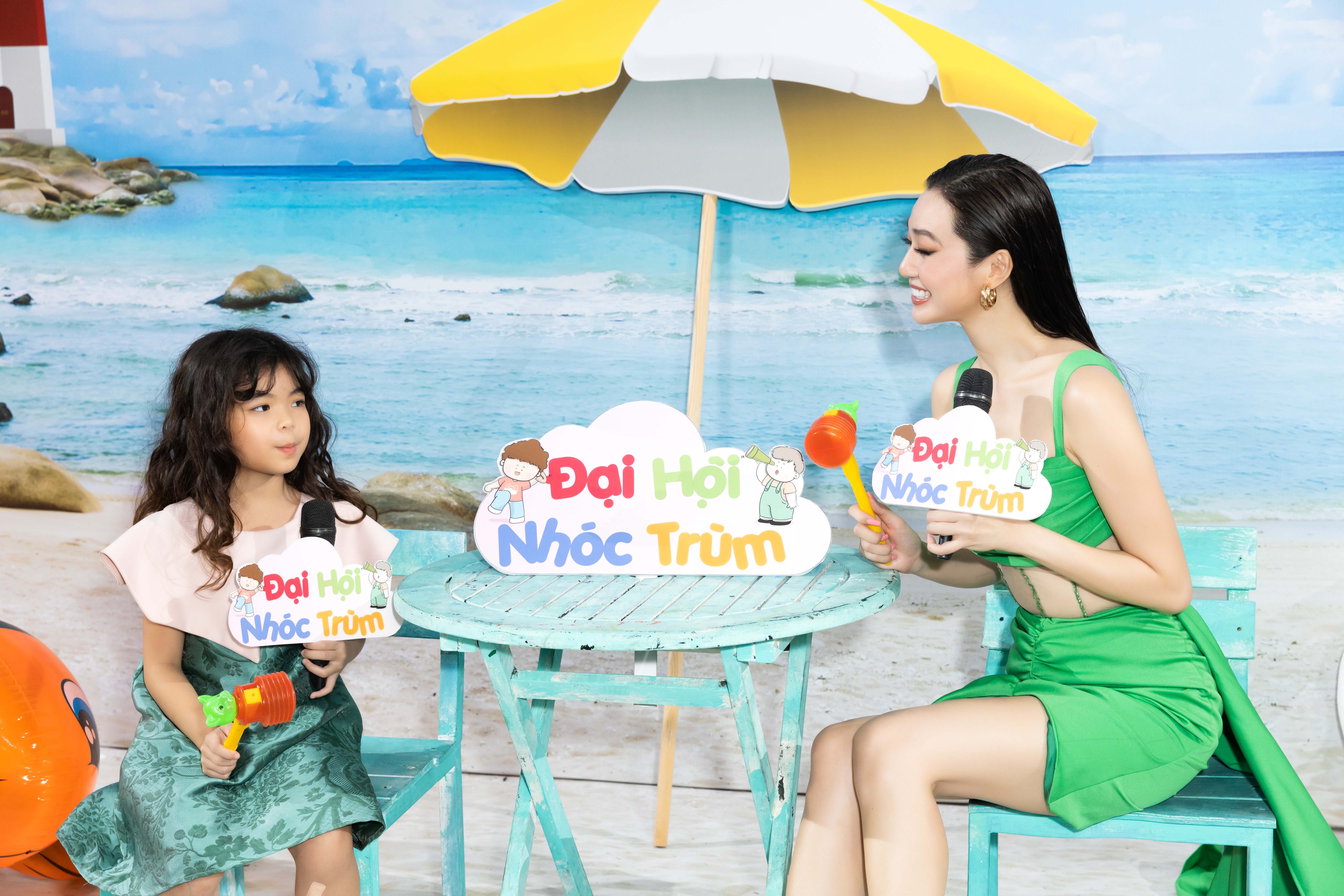 Khánh My tái xuất showbiz, đảm nhận vị trí vedette trong show Tuần lễ thời trang trẻ em Việt Nam