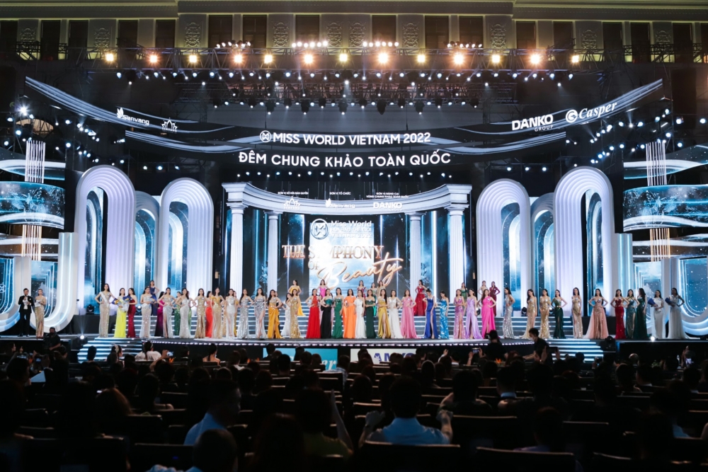 Liên tục gặp vấn đề sức khỏe, Nam Em vẫn nhận giải người đẹp truyền thông và tiến thẳng đến vòng chung kết Miss World Vietnam - ảnh 1
