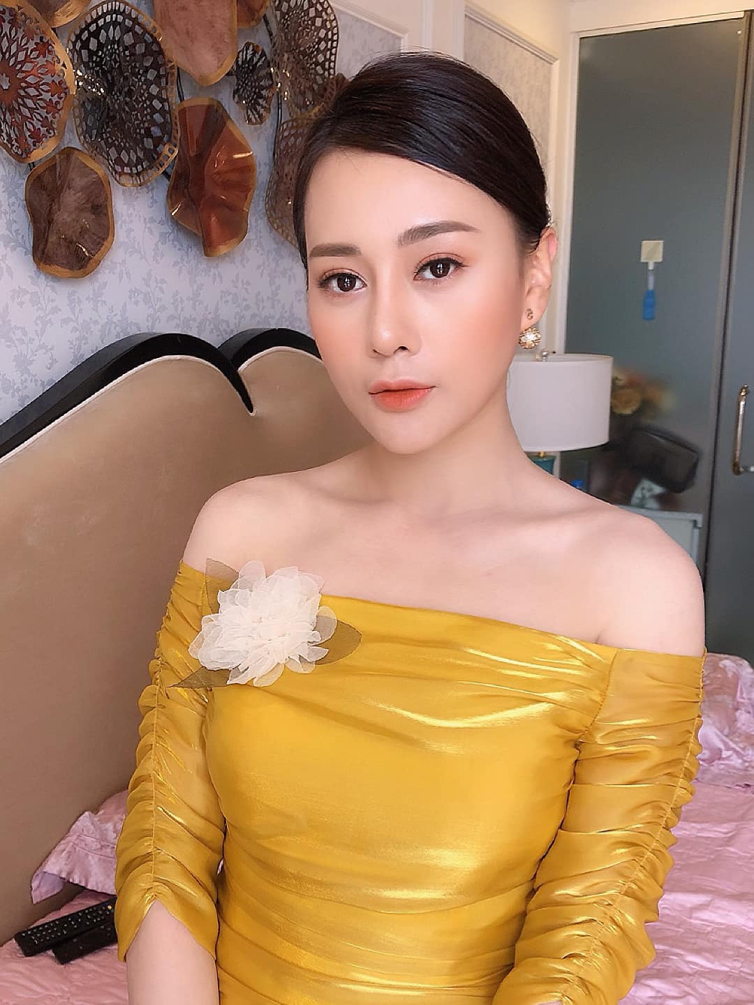 Trước Thúy Diễm, nữ diễn viên Phương Oanh cũng xin rút khỏi đề cử tại VTV Award 2021.