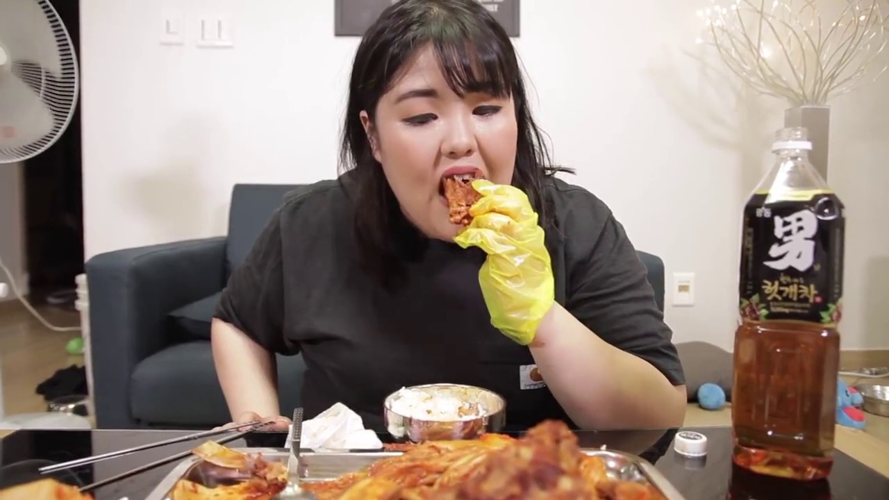 'Thánh ăn' Yang Soo Bin gây sốc với thân hình gầy tong teo hậu giảm 55kg - ảnh 1