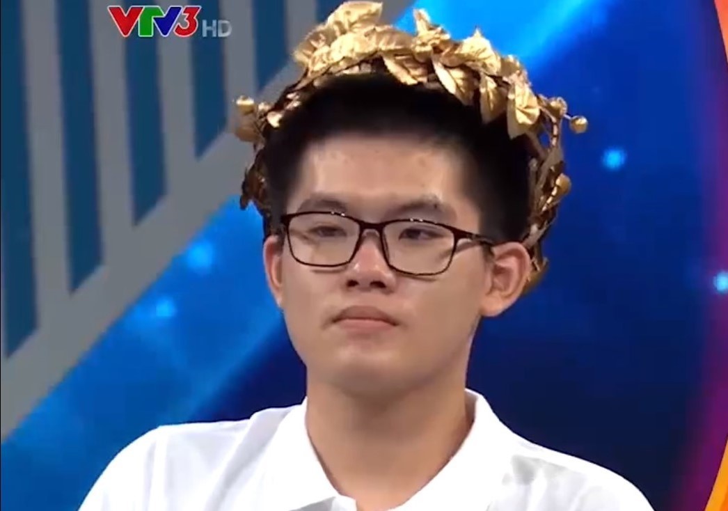 Nguyễn Hoàng Khánh (THPT Bạch Đằng, Quảng Ninh) giành chiến thắng chung cuộc với 315 điểm 
