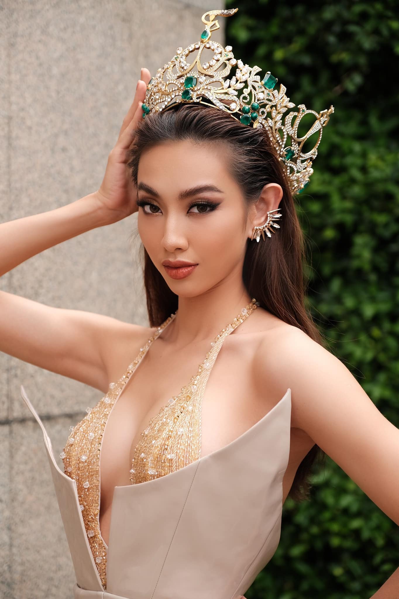 Bộ ảnh quyền lực của Thùy Tiên hậu đăng quang Miss Grand International 2021