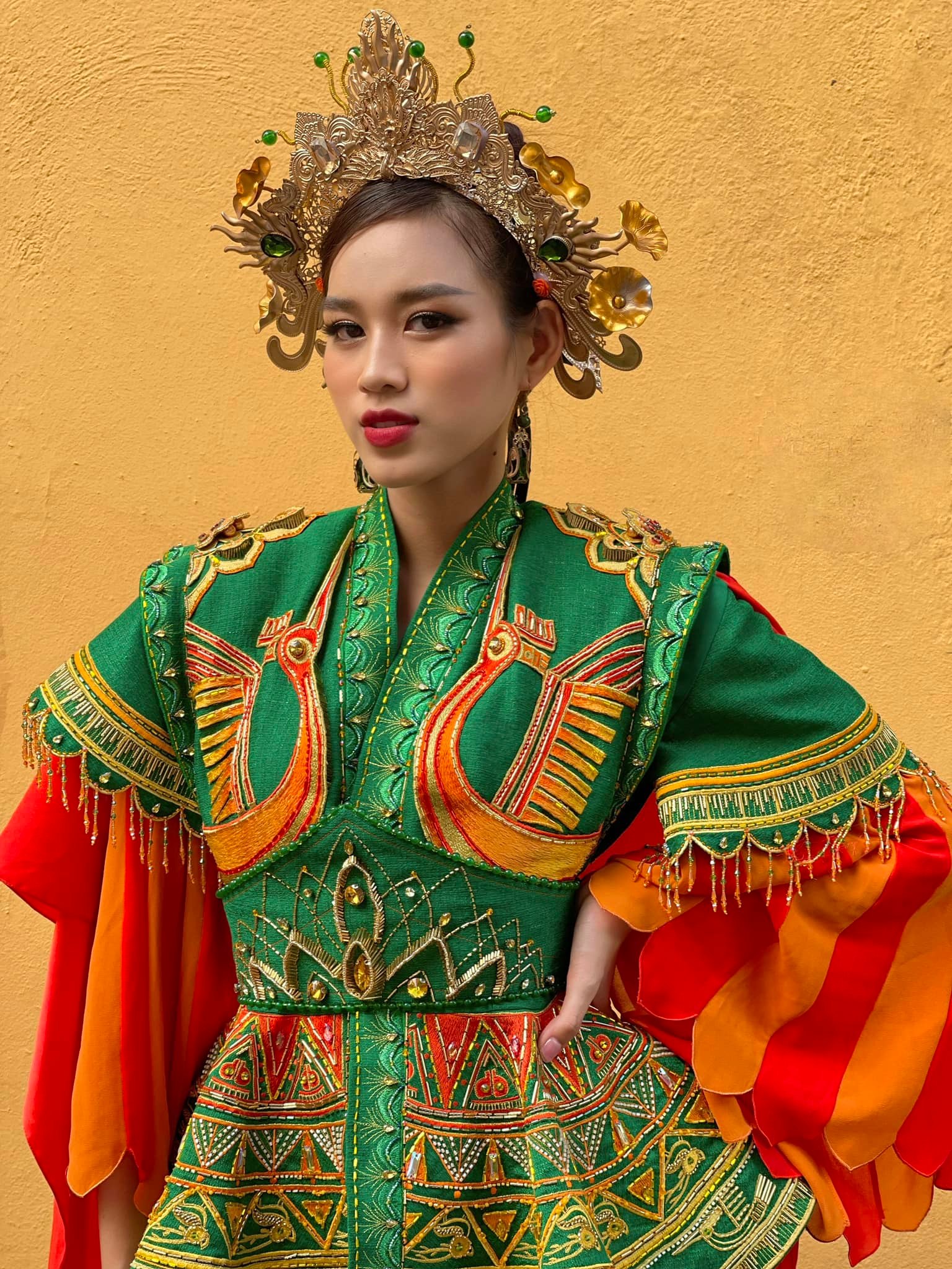 Đỗ Thị Hà hụt hẫng khi chung kết Miss World tạm dừng, ngày mai sẽ lên đường về Việt Nam Ngày mai, Đỗ Thị Hà lên đường bay về Việt Nam.