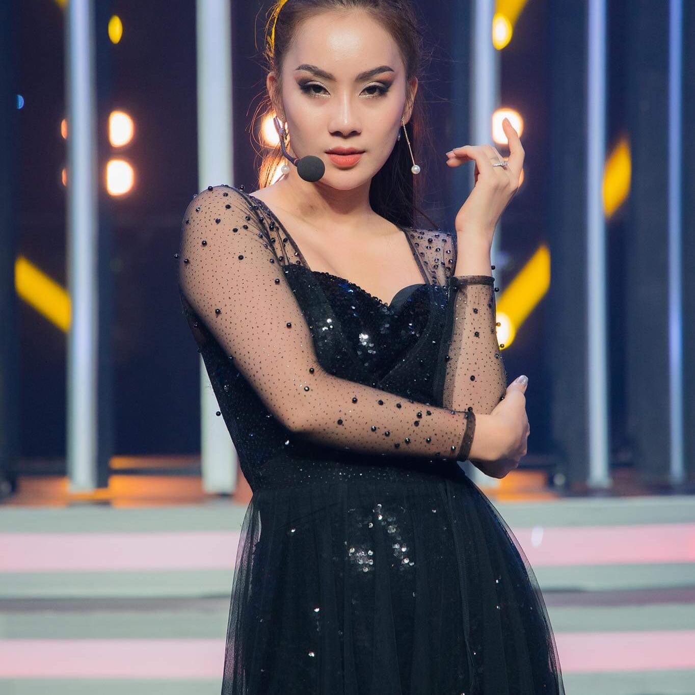 Sao nữ Vbiz bất ngờ thông báo mang thai con đầu lòng Sao nữ Vbiz bất ngờ thông báo mang thai con đầu lòng