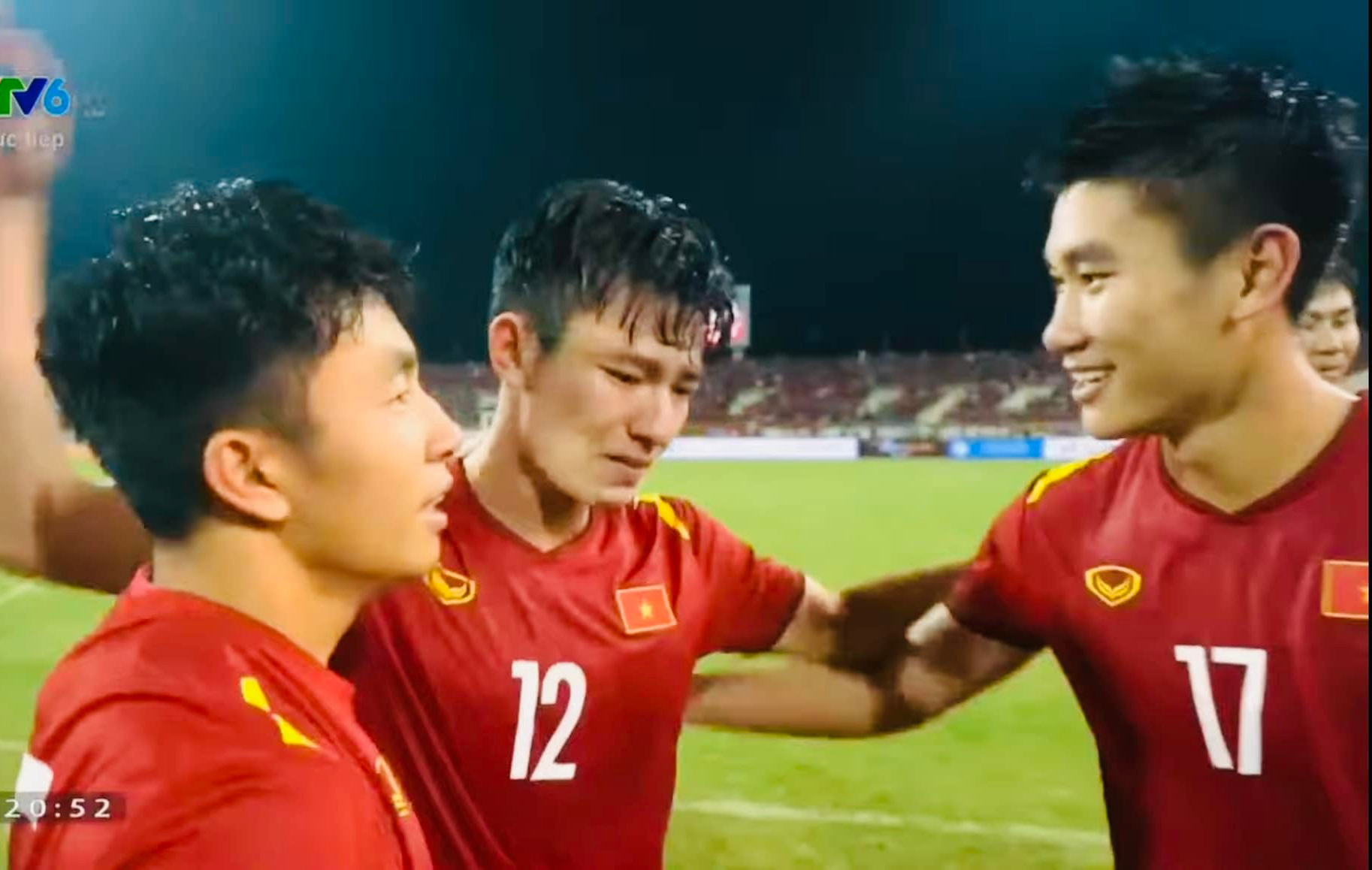 Tất tần tật về Nhâm Mạnh Dũng, cầu thủ ghi bàn thắng quý hơn vàng cho đội tuyển U23 Việt Nam tại Sea Game 31 - ảnh 2