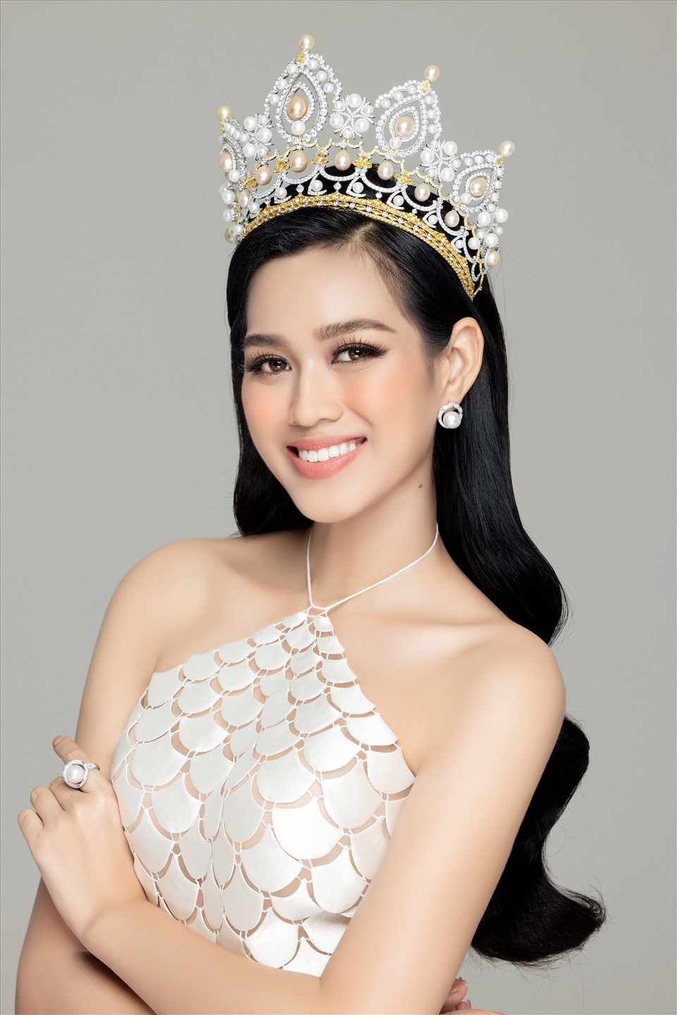 Đỗ Thị Hà được dự đoán lọt Top 10 Miss World 2021 - ảnh 7