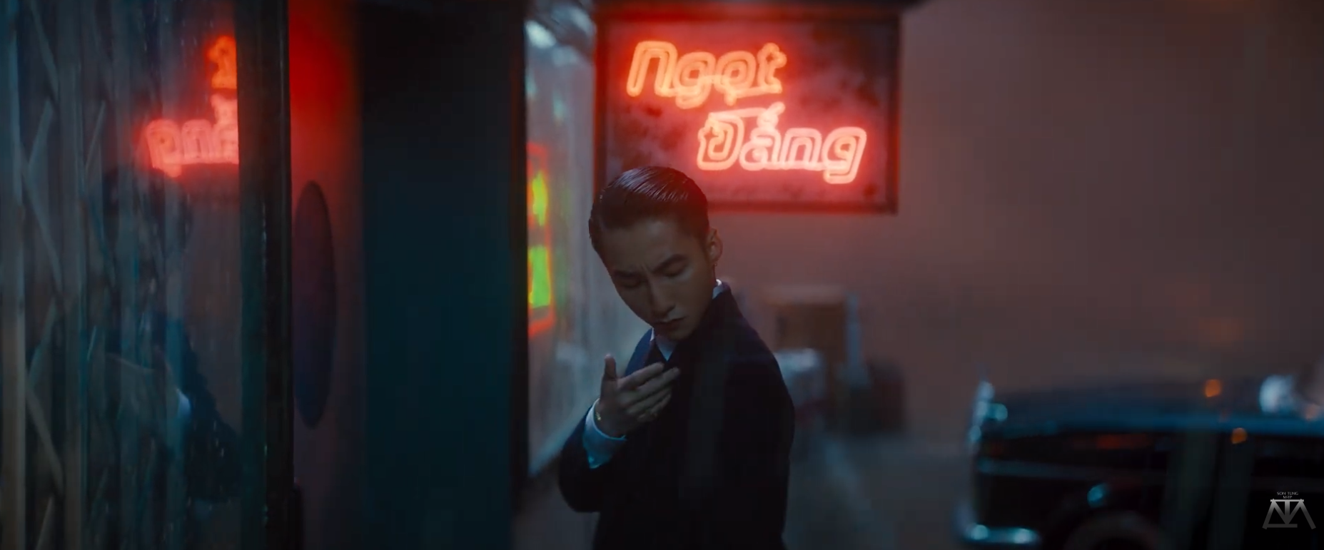 MV mới của Sơn Tùng đạt no.1 sau 5 giờ ra mắt, lý giải 1001 chi tiết bí ẩn trong clip dài 14 phút