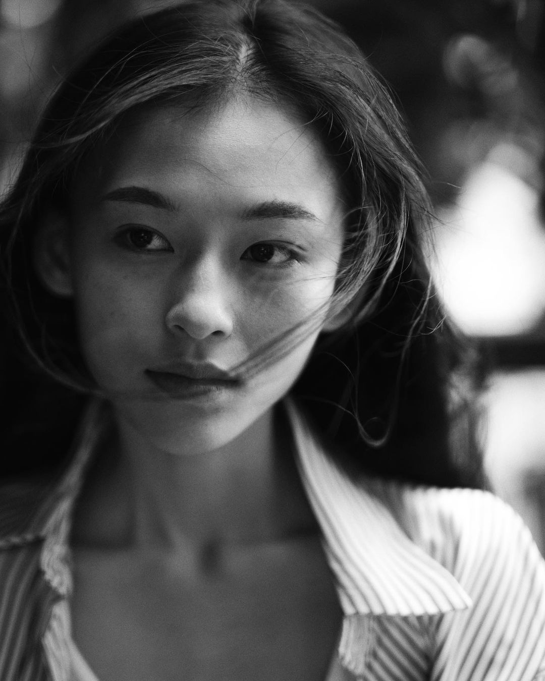 Người mẫu Việt “gây sốt” CĐM xứ Trung vì nhan sắc quá giống “chị đại” Chương Tử Di - ảnh 2