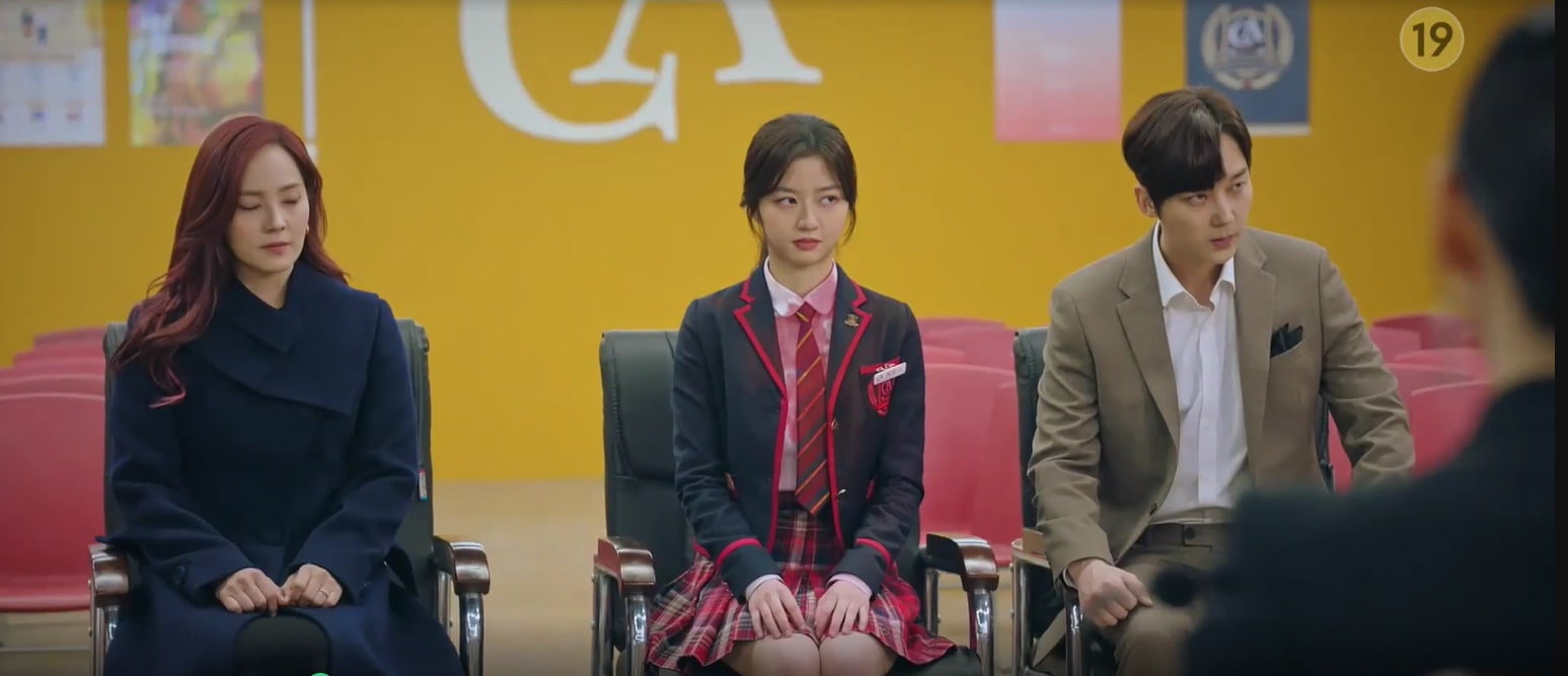 Tập 4 Penthouse 2 khiến fan hả hê: Hội rich-kids ngang ngược bị “ăn hành”, team Yoon Hee thêm thành viên mới?