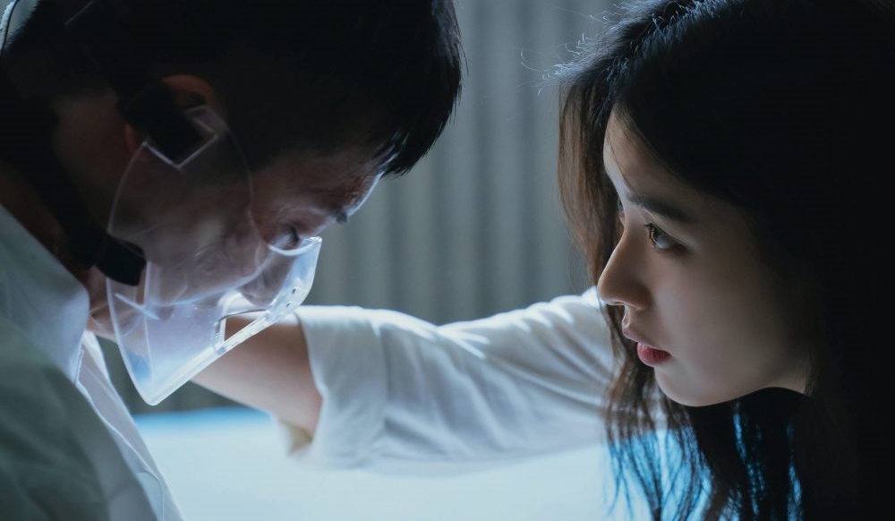 'Happiness - Chung cư có độc': Phim về dịch bệnh mới 'gây sốt' trên màn ảnh Hàn - ảnh 4