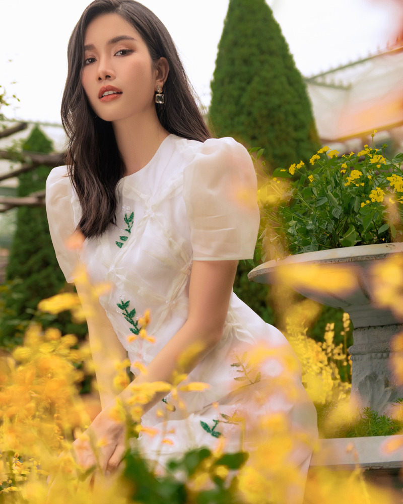 Á hậu Phương Anh tung bộ ảnh sinh nhật dịu dàng, thanh lịch “chuẩn” phong thái Miss International - ảnh 4