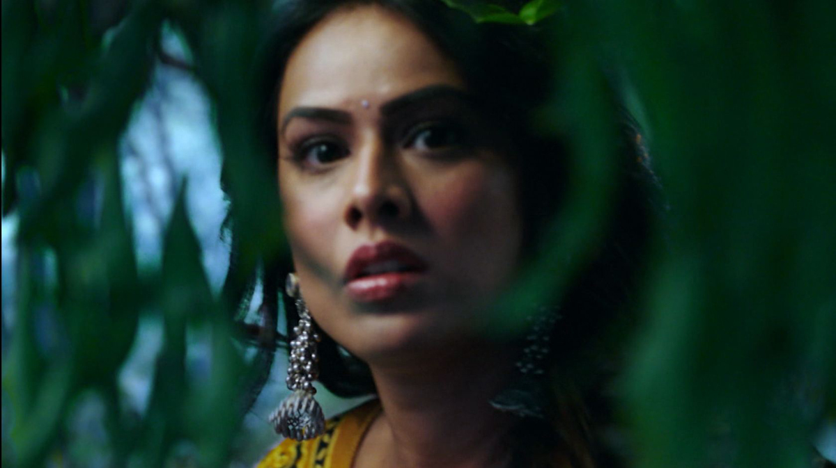 Người phụ nữ gợi cảm nhất châu Á hóa người rắn trong vai diễn mới