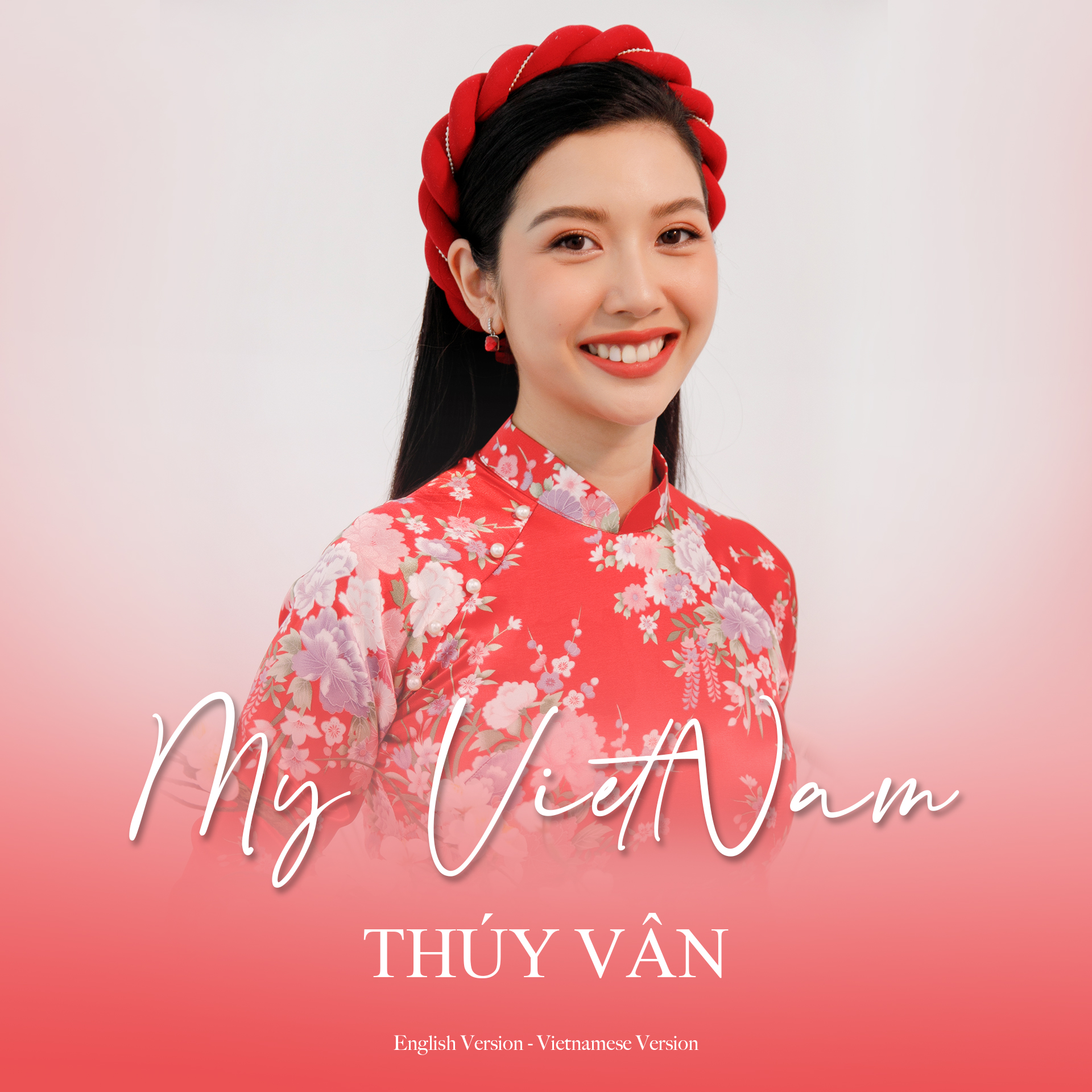 Á hậu Thuý Vân phát hành hai phiên bản cho ca khúc tự sáng tác - ảnh 1