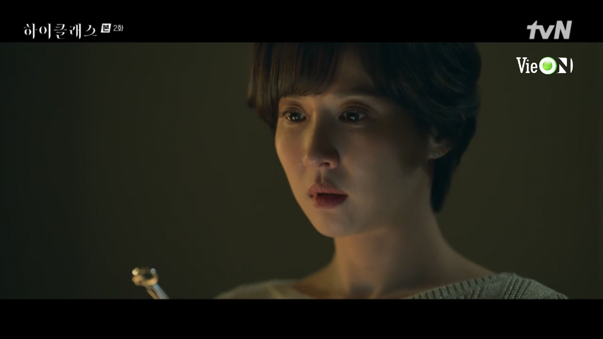 High Class: Đẳng Cấp Thượng Lưu tập 1-2 gây sốt với cảnh nóng của Jo Yeo Jeong - ảnh 6