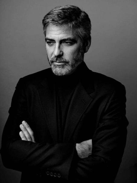 George Clooney không gói gọn bản thân trong mảng diễn xuất