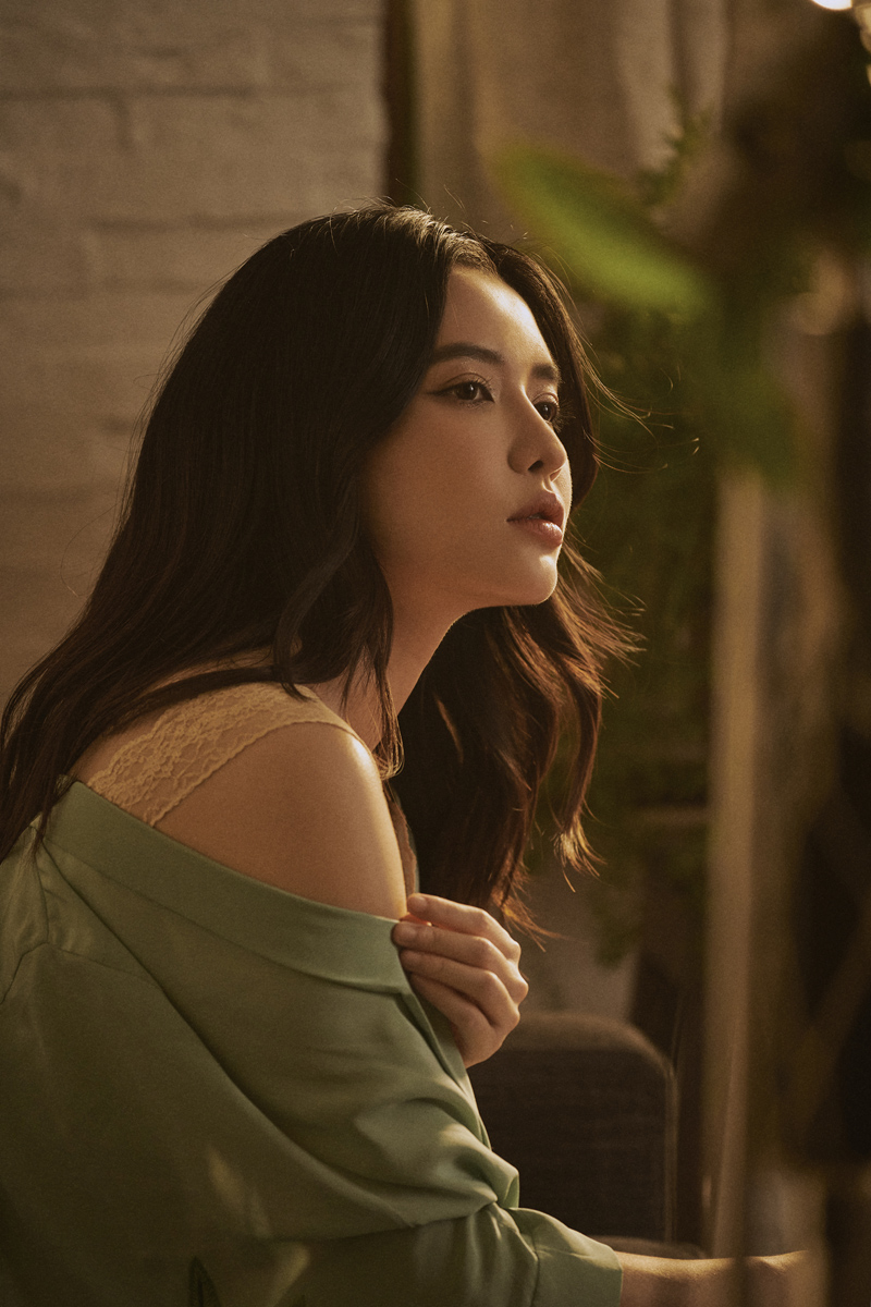 Bích Phương chính thức comeback bằng ca khúc 'ru ngủ' ngọt lịm: 'Ngủ ngon để có sức hóng drama nào' - ảnh 5