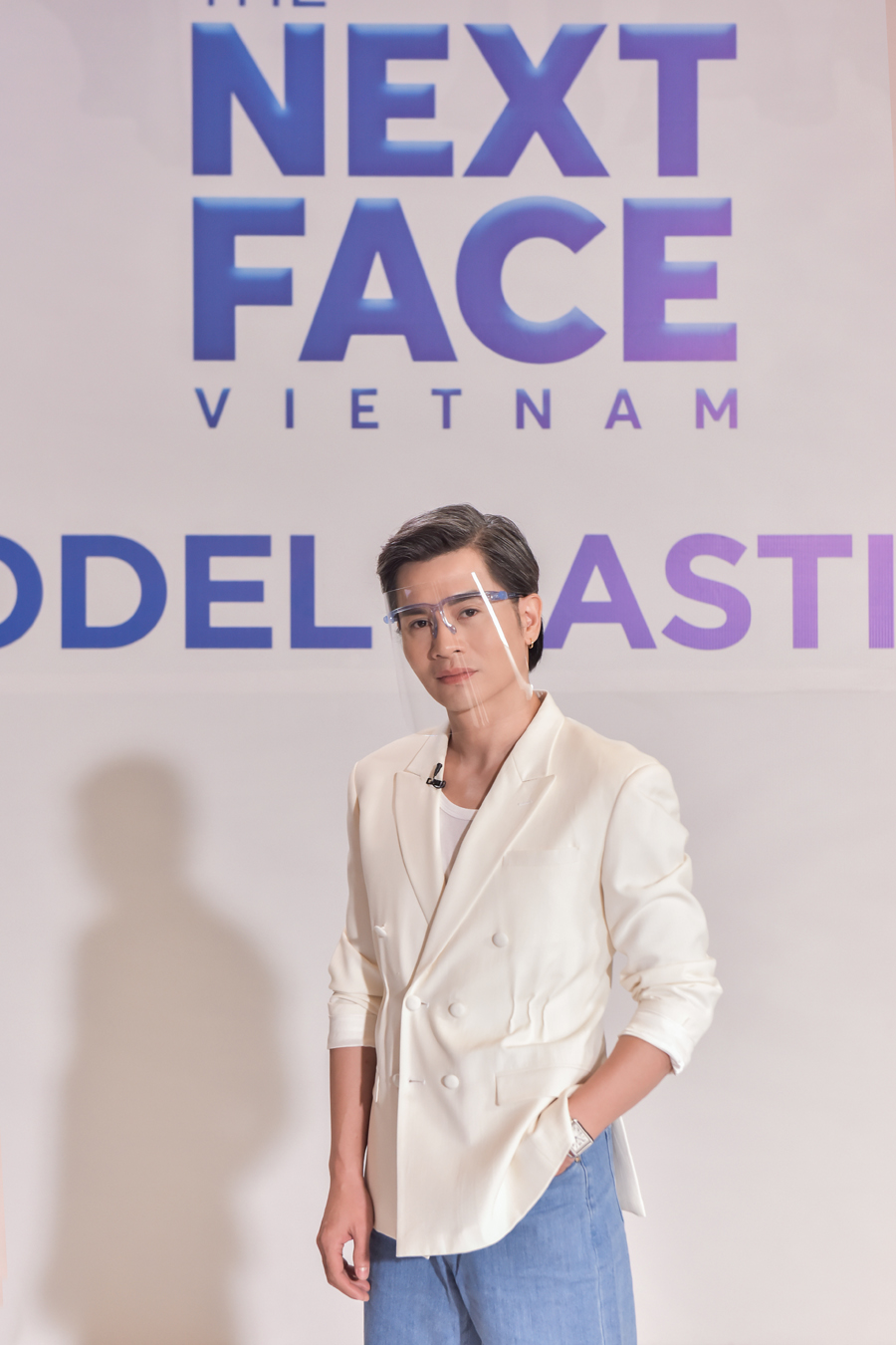 Hoa hậu H’Hen Niê, Á hậu Mâu Thủy đọ sắc trên ghế nóng tại vòng sơ tuyển của The Next Face Vietnam 2021 - ảnh 7