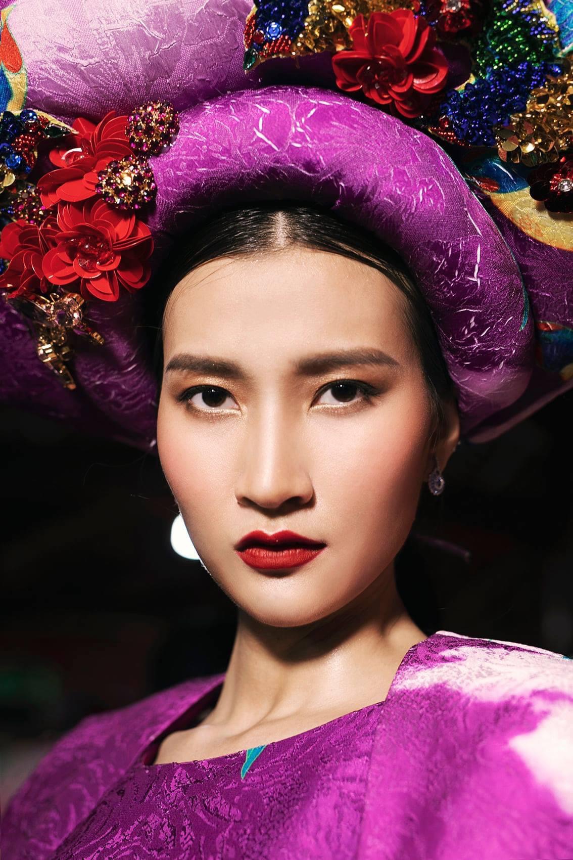 Hàng trăm người mẫu tham gia Casting online cho show Bình Minh của VUNGOC&SON Hàng trăm người mẫu tham gia Casting online cho show Bình Minh của VUNGOC&SON - ảnh 9