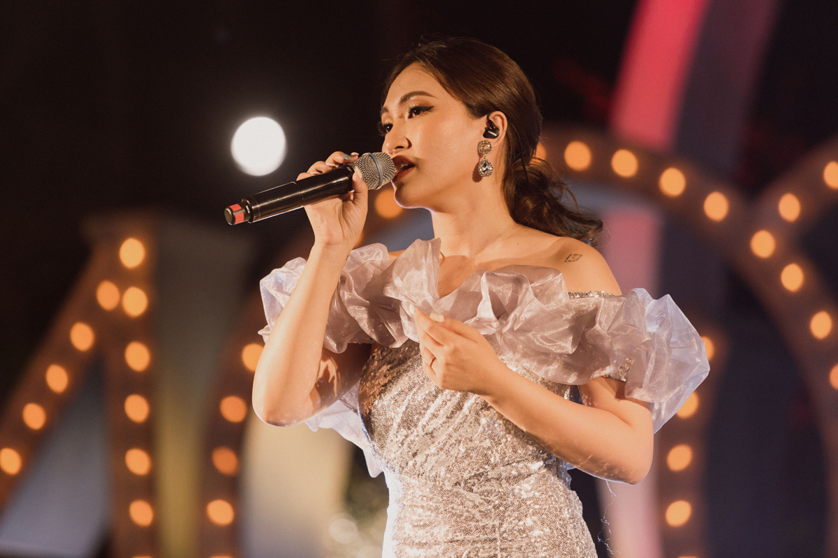 2 đêm diễn cùng 40 ca khúc, bộ tứ Nguyên Hà - Bùi Anh Tuấn, GiGi Hương Giang - Vũ mở bát liveshow đầu năm 2022