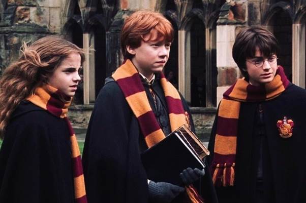 Những câu nói ấm lòng trong Harry Potter Và Căn Phòng Bí Mật: Harry hết lòng vì bạn bè,  thầy Dumbledore luôn sáng suốt