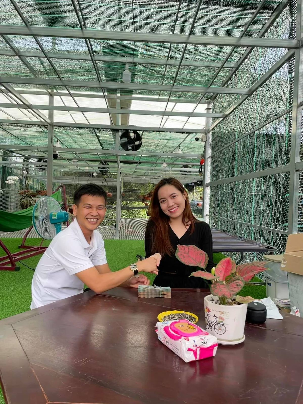 Nguyễn Minh Quân - Chia sẻ bí quyết thành công với việc trồng và kinh doanh hoa lan