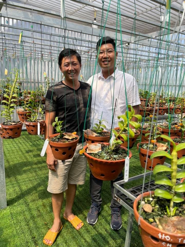 Nghệ nhân trồng lan Trần Ngọc Dương trải lòng về những khó khăn trong quá trình làm nghề Nghệ nhân trồng lan Trần Ngọc Dương trải lòng về những khó khăn trong quá trình làm nghề