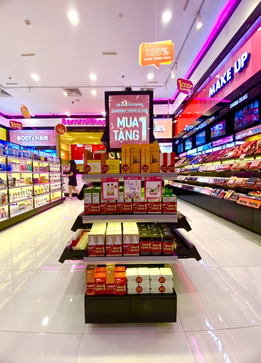Siêu thị mỹ phẩm hàng đầu Việt Nam đồng loạt khai trương 2 chi nhánh mới tại trung tâm thương mại Vincom - ảnh 2