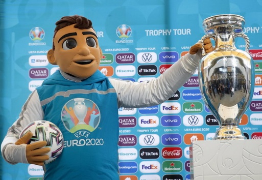 Tâm điểm thể thao hè 2021 - Cùng MyTV “lăn” theo trái bóng “Uniforia” của UEFA Euro 2020 - ảnh 1