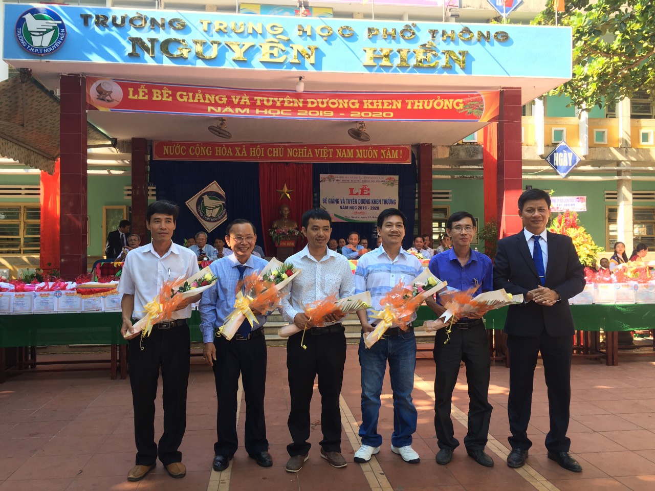 Giám đốc 8X Nguyễn Trung Trực và con đường trở thành doanh nhân trẻ tiêu biểu của Việt Nam - ảnh 4