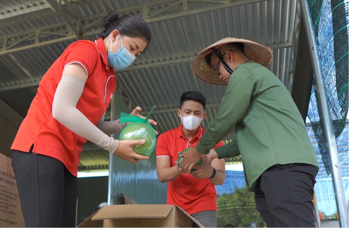 J&T Express nối dài hành trình hỗ trợ tiêu thụ nông sản Việt - ảnh 4