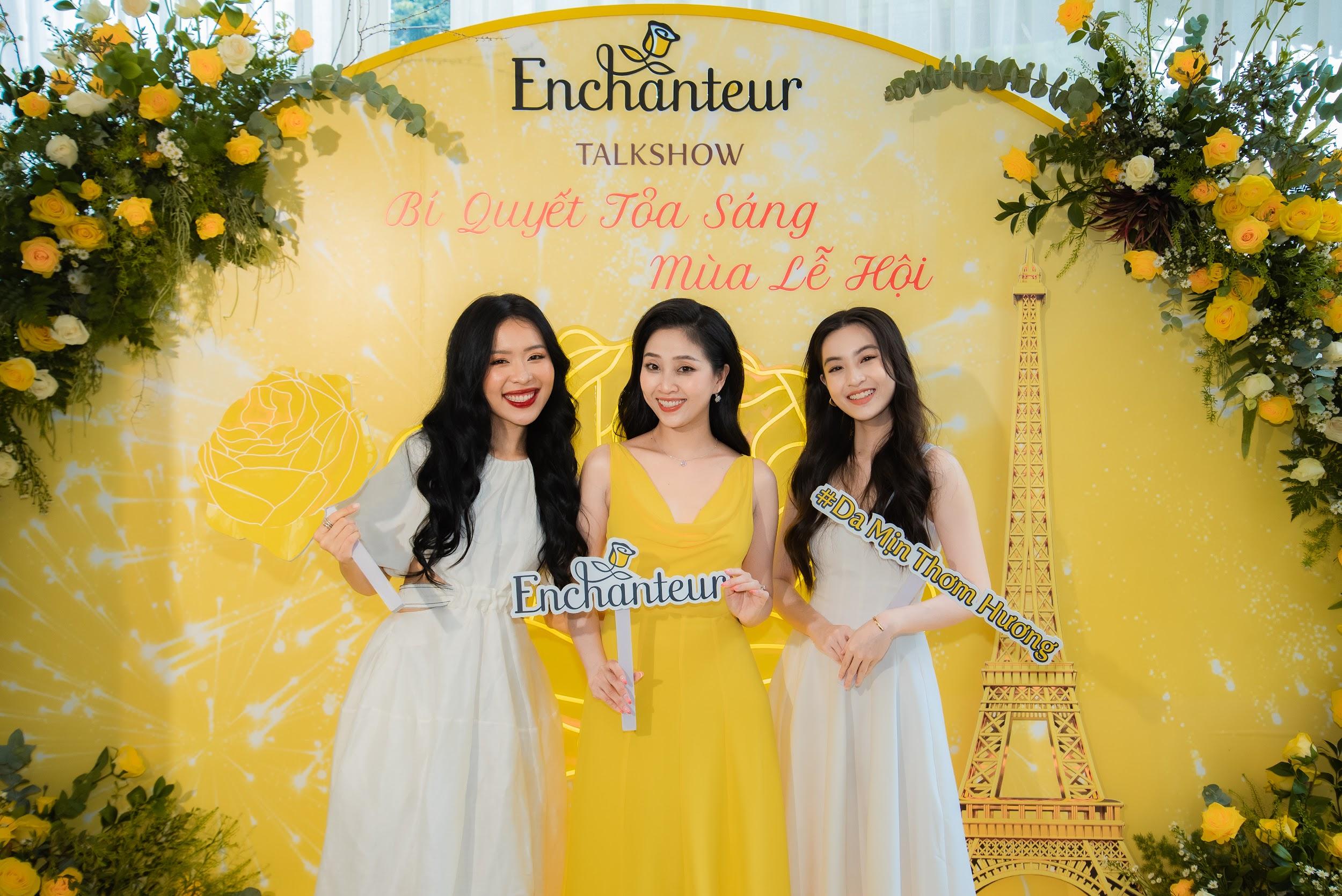 Thảo Tâm, An Phương, Liêu Hà Trinh cùng nhau trò chuyện về bí quyết tỏa sáng mùa lễ hội với Enchanteur - ảnh 1