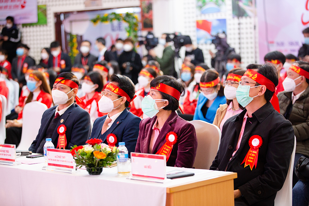 Lễ hội Xuân hồng lần thứ XV  và Ra mắt Tính năng Hiến máu trên Facebook tại Việt Nam