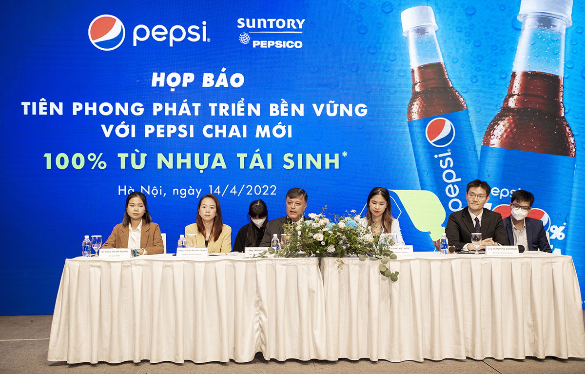 Suntory PepsiCo ra mắt sản phẩm Pepsi với bao bì 100% từ nhựa tái sinh lần đầu tiên tại Việt Nam